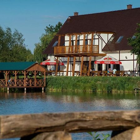 Hotel Restauracja Teo Cieszkow Exterior foto